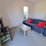 La Fournier 10 Min A Pied De Et Commerce *