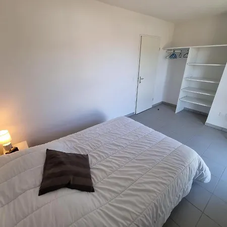 La Fournier 10 Min A Pied De Et Commerce Apartment